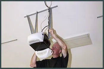 West Hollywood Two Guys Garage Door Service West Hollywood, CA 323-480-4648 West Hollywood Two Guys Garage Door Service West Hollywood, CA 323-480-4648 - serv-cont-open-gr-43m